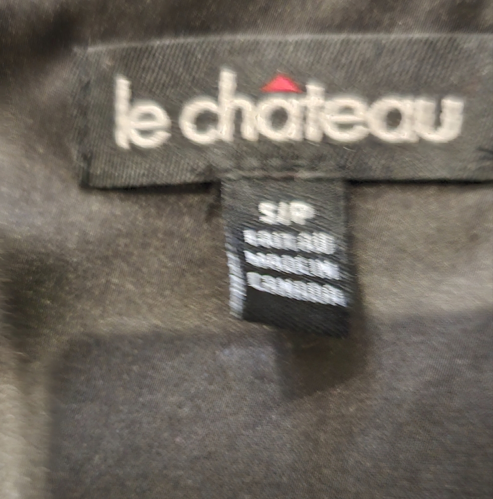 Le Chateau Beautiful Dress - Picture 2 of 4